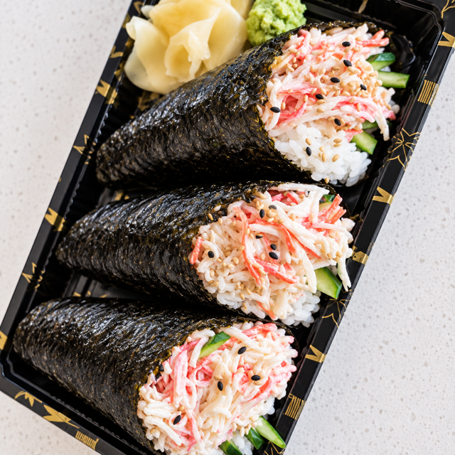 3 Hand Roll Combo.