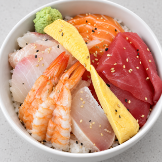 Chirashi (Assorted Sashimi) Bowl
